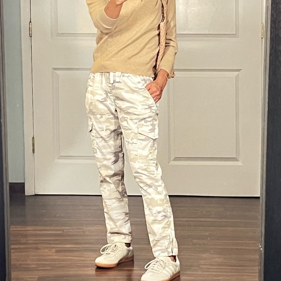 Sanctuary Pants - Sanctuary neutral camouflage print cargo joggers size XS